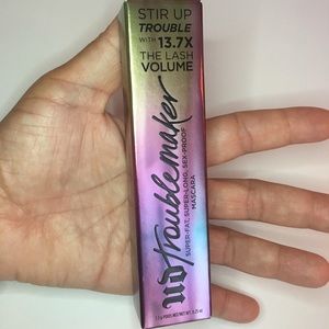 URBAN DECAY TROUBLEMAKER MASCARA 💁🏻♀️